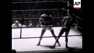 JOHNNY FAMECHON V RENE ROQUE  BOXING  NO SOUND [upl. by Rramed]