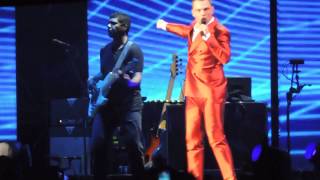 TIZIANO FERRO live HD Stop dimenticastadio san siro MILANO 472015 [upl. by Eanerb]