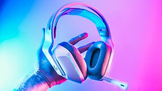 The BEST Wireless RGB Gaming Headset  Logitech G733 Lightspeed Review [upl. by Kalagher945]