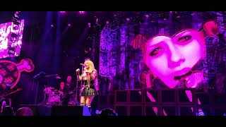 Avril Lavigne  Greatest Hits Tour 2024 live in Vancouver  03  Complicated [upl. by Huntlee]