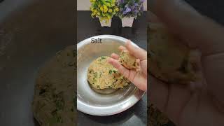 Methi thepla recipe Methi ytshorts viral disawalkitchen [upl. by Whiney]