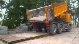 rijplaten lossen Ginaf X3335S [upl. by Ainahtan]