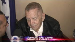 Ex presidente Roberto Suazo Córdova arriba a sus 90 años de edad [upl. by Anigroeg]