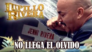 NO LLEGA EL OLVIDO  Lupillo Rivera cantando en la tumba de Jenni Rivera  Video Oficial [upl. by Luttrell]