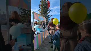 Journée des gâteaux des rois Marseille fête la Nouvelle Année 2024🥳👏🎉🤗 [upl. by Anelehs]