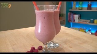 Recette de Milkshake à la framboise  750g [upl. by Bunni673]