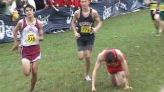 Dramatic finish at High School State Cross Country Championship [upl. by Ellatnahc]