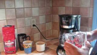 How much ground coffee to add when making coffee in a drip brewer [upl. by Taft]