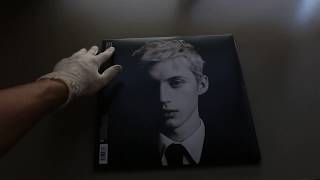 BLOOM TROYE SIVAN VINYL UNBOXING [upl. by Enaenaj]