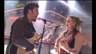 CRYSTAL BOWERSOX amp LEE DeWYZE STAR TOGETHER IN AMERICAN IDOL DUET  FALLING SLOWLY [upl. by Appel299]