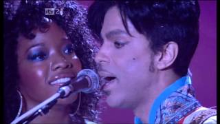 Prince The Brit Awards 2006 ITV2 18 02 2006 purple rain London [upl. by Arol]