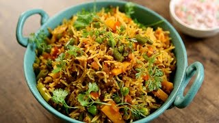 Masoor Pulao Recipe  ThanksGivingDinner  Simple amp Easy Veg Pulao Recipe  Varun Inamdar [upl. by Poore603]