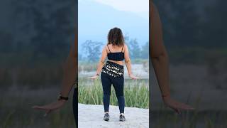 Hows the belly movments🔥 ytshorts dance chudi trending viral bollywood bebonamita foryou [upl. by Huskey]