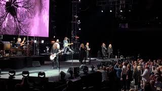 Stevie Nicks — Edge Of Seventeen Live at Spark Arena Auckland [upl. by Marketa]