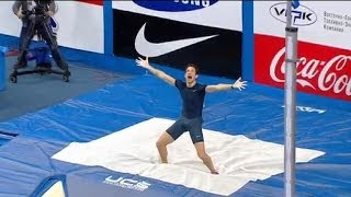 Renaud Lavillenie bat le record du monde de saut à la perche à 616 mètres  1502 [upl. by Lednic]