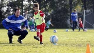 KNVBoefenvorm Fpupillen het pionnenschietspel [upl. by Edwin434]