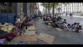 Un quotdésastre humanitairequot  la Ville et les oppositions se déchirent face aux migrants installés [upl. by Bass468]