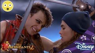 Descendants 2  Vechten tegen Piraten  Disney Channel BE [upl. by Bj]