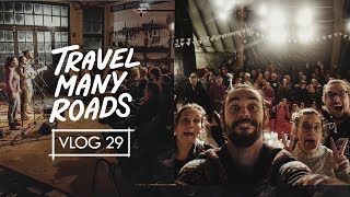 VLOG 29  ONZE MUZIEKTHEATER TOUR BEGINT  NEDERLAND  TRAVELMANYROADS [upl. by Efrem]