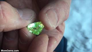 What is Hyalite Opal  Faceting Fluorescent Minerals [upl. by Acisseg]