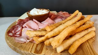 Grissini fritti ottimi per antipasti o aperitivi [upl. by Range986]