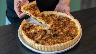 Tarte aux oignons fondants de grandmère avec pâte à tarte salée maison effet feuilleté [upl. by Yentroc]