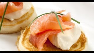 Blinis au Saumon [upl. by Giana]