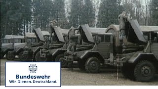 Classix VEBEG mustert Material der Bundeswehr aus 1988  Bundeswehr [upl. by Naitsirhc]