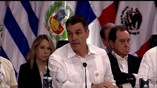 Sánchez anima a los líderes iberoamericanos a quotmirar más alláquot de sus fronteras [upl. by Arehs]