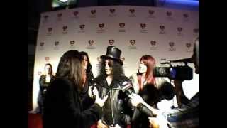 Slash Reaction when Perla Hudson Grab His Wee [upl. by Aikym914]