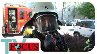 Leben am Limit  Unterwegs mit der Feuerwehr  Focus TV Reportage [upl. by Saile]