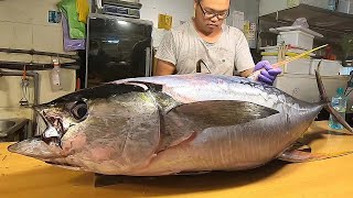 Fast and Pecise Yellowfin Tuna  Mahi Mahi Fish Cutting Skills [upl. by Alenson]