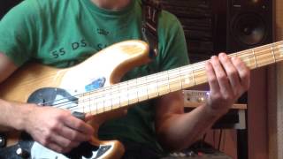 Mark King  Slap Bass lesson  Must know muting technique [upl. by Ralat922]