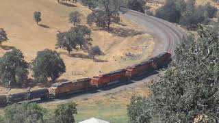 Tehachapi Loop BNSF freight train with foreign power [upl. by Josler]