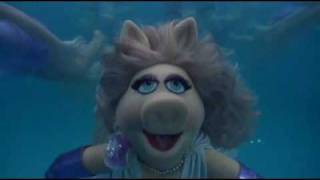 Miss Piggys Fantasy  The Great Muppet Caper [upl. by Zeculon]