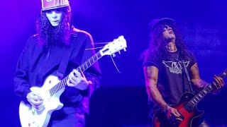 SLASH VS BUCKETHEAD [upl. by Anthea]