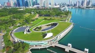 Marina Barrage in Singapore  Project of the Week 72516 [upl. by Goodhen]