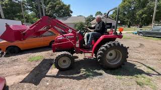 Mahindra 2615 4WD Tractor  Lot 17342 [upl. by Saimon]