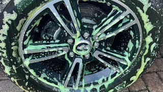 Alloy Wheel cleaning with Sams wheel and tyre cleaner How does it compare to Meguiars cleaner [upl. by Gabriello]