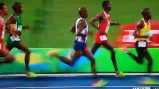 Mo Farah fell but fought back to twin gold in the 10000m Rio Olympics [upl. by Aneev230]