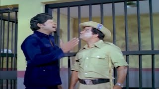 ಗಂಡಸೇನಯ್ಯ ನೀನು ಮೀಸೇನಾ ಇದು  Thief Dr Rajkumar Teasing Police  Apoorva Sangama Kannada Movie Part 2 [upl. by Sucam]