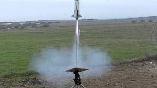 Estes Saturn V Launch On Aerotech G80 Motor With Keychain Camera  San Marcos  Launch 2 [upl. by Tatman]