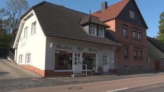 PUNKTum BackeBacke Kucheneine Schicht in der Bäckerei Mädel Klostermansfeld [upl. by Tayler]