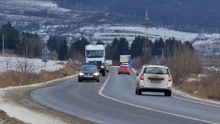 Atenție în trafic  Vine iarna  Recomandărilor polițiștilor  novatvro [upl. by Dranal]