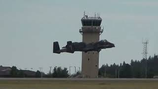 A10 Thunderbolt II at Fairchild AFB Skyfest [upl. by Lamoureux]