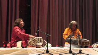 Hindole Majumdar tabla amp Pandit Tarun Bhattacharya santoor [upl. by Juetta55]