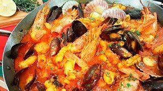 Cazuela de mariscos en Cocineros argentinos 1 de 3 [upl. by Ahtinak]