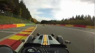 SPA EN CATERHAM R500 F1 TEAM [upl. by Airdua]