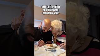 Oma Lotti probiert zum ersten Mal den türkischen CouscousSalat altenpflege oma türkisch essen [upl. by Veron405]