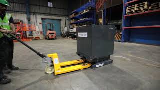 AISLEMASTER ARTICULATED FORKLIFT BATTERY CHANGE  NILKAMAL MATERIAL HANDLING [upl. by Yoj]